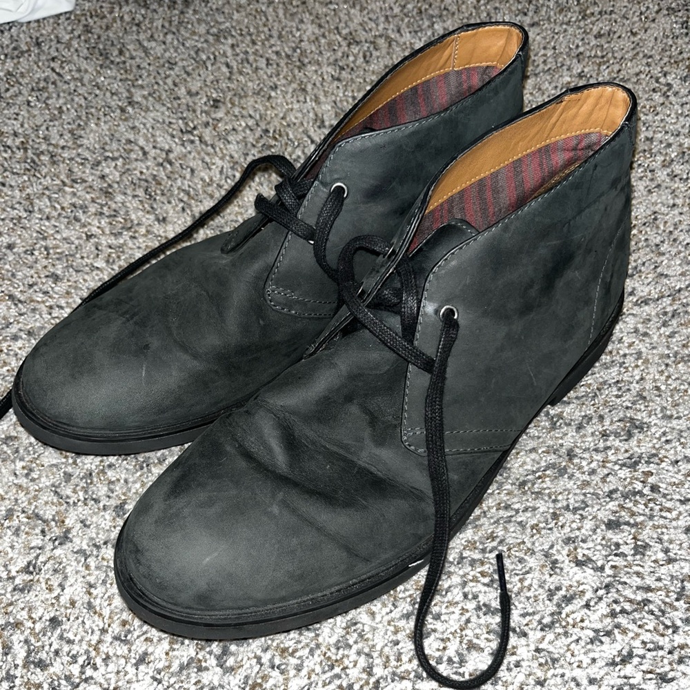 Clarks Dark Gray Chukka Boots